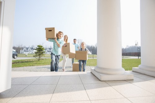 Short-term storage units in Highgate for temporary household items